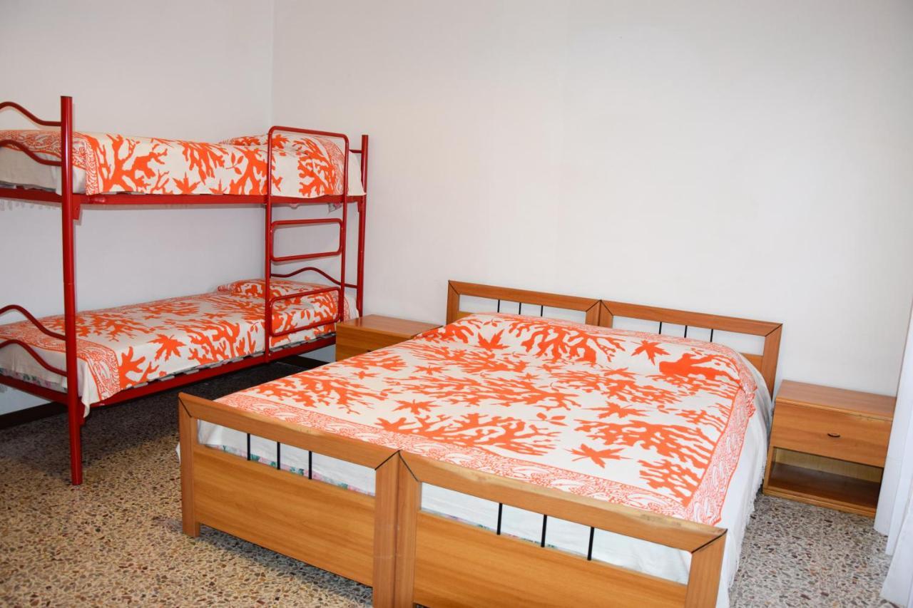 Villa Vania Family Apartments Lido di Jesolo Kültér fotó